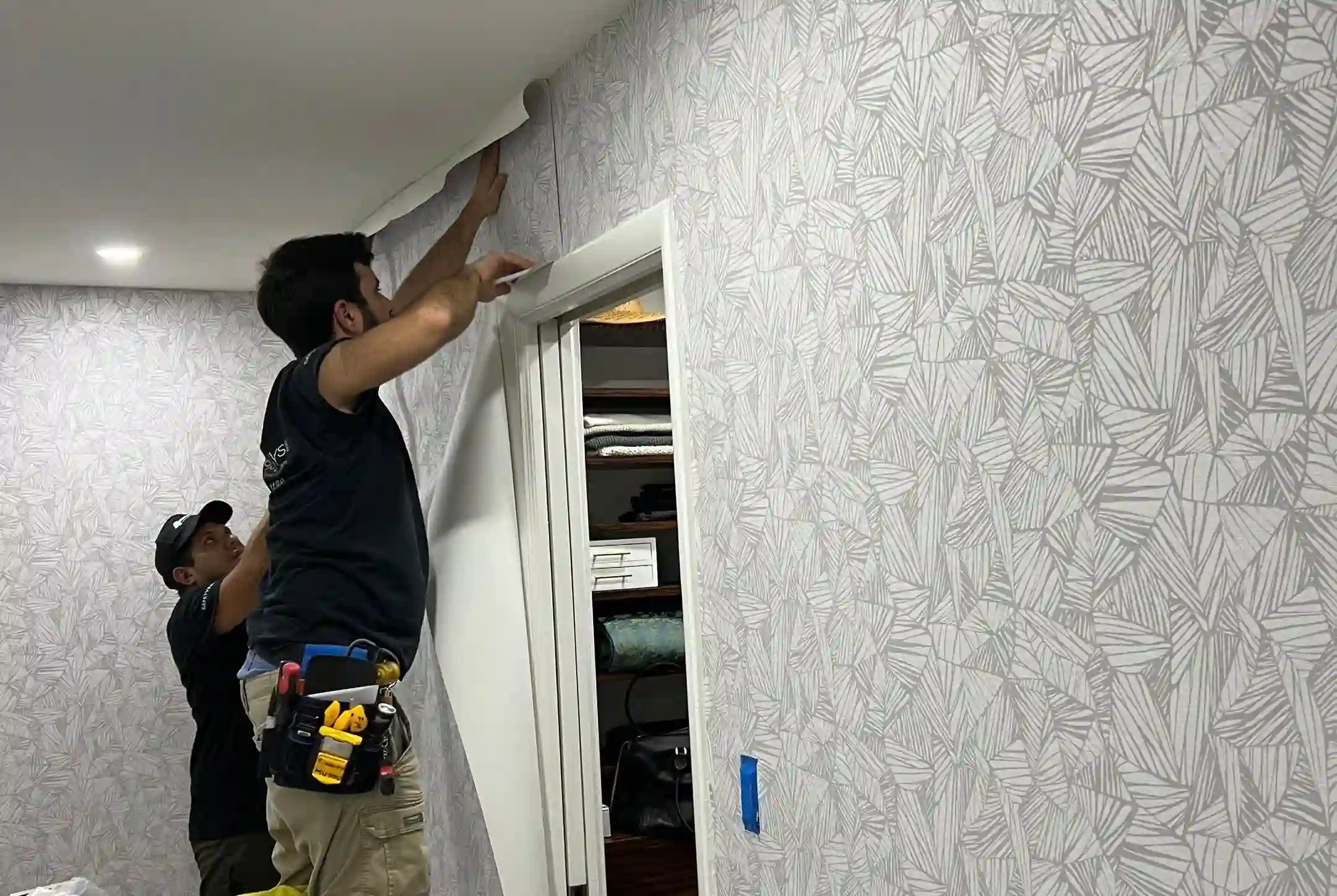 Professional wallpaper removal and wall preparation in Ormewood Park, Atlanta